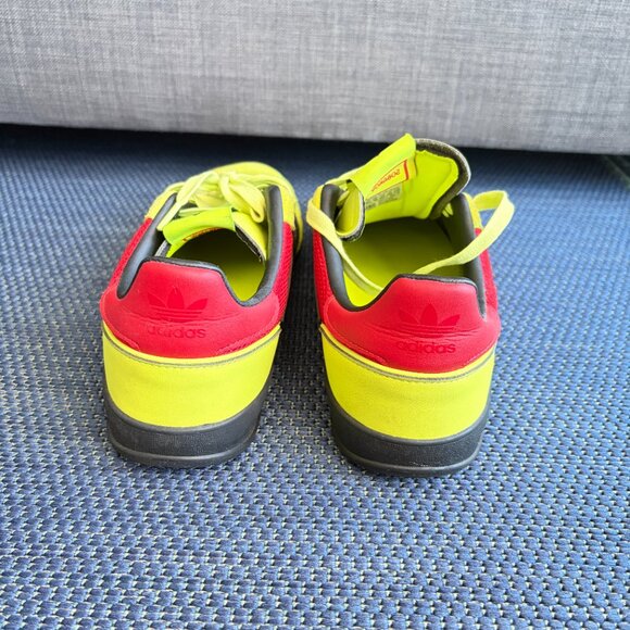 Adidas Sobakov Neon Green Soccer Street Shoes Men's 10.5 - Pre-Owned - Picture 4 of 11